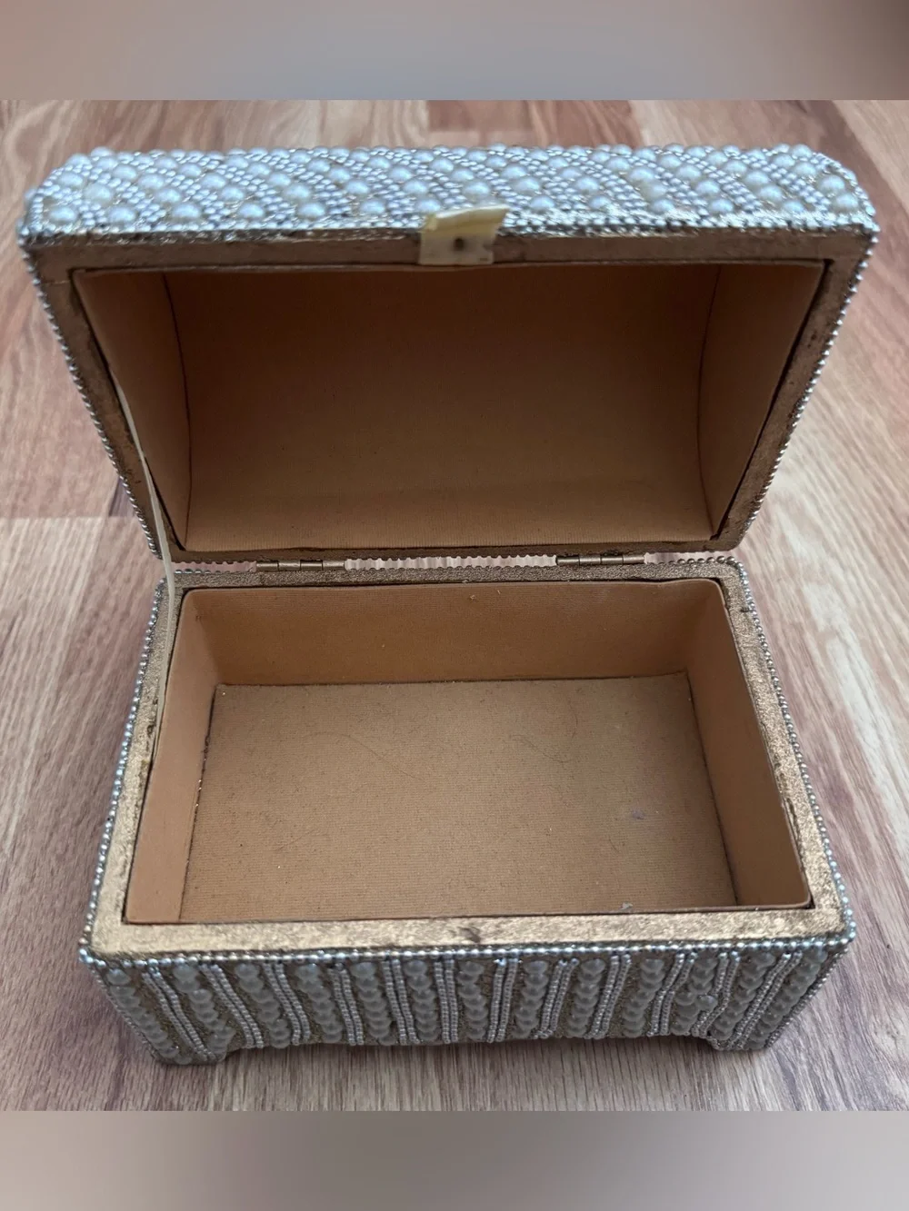 Vintage Beaded Pearl Embellished Jewelry Box - Cream Pearl Detail